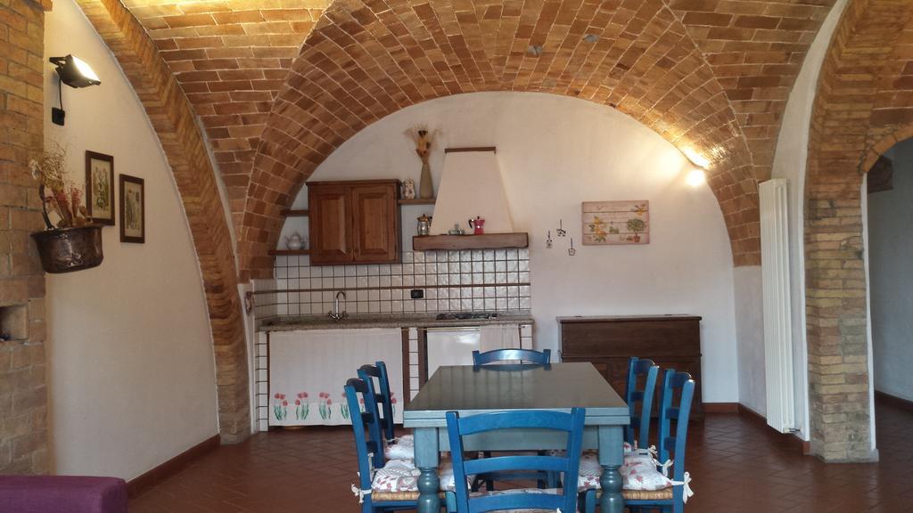 Ponteginori Agriturismo Il Catrino מראה חיצוני תמונה